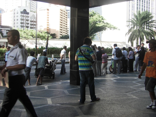 dirty ice cream, buko, squid balls, nilagang mais, kwek-kwek...