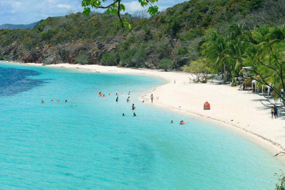 The captivating beach of Malcapuya